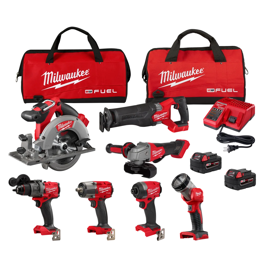 Clean Milwaukee M18 FUEL™ 7-Tool Combo Kit Durable