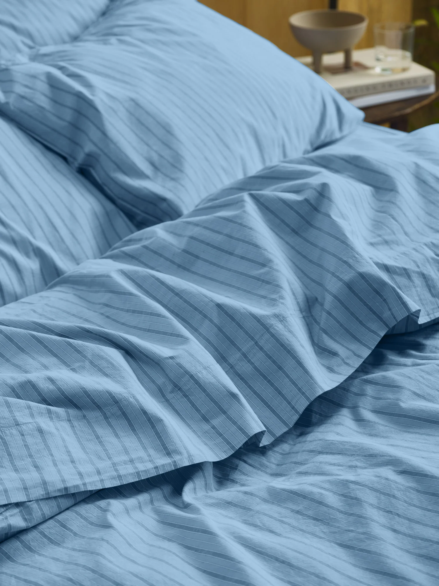 Elegant Pale Blue Favourite Shirt Stripe Cotton Flat Sheet Long-Lasting