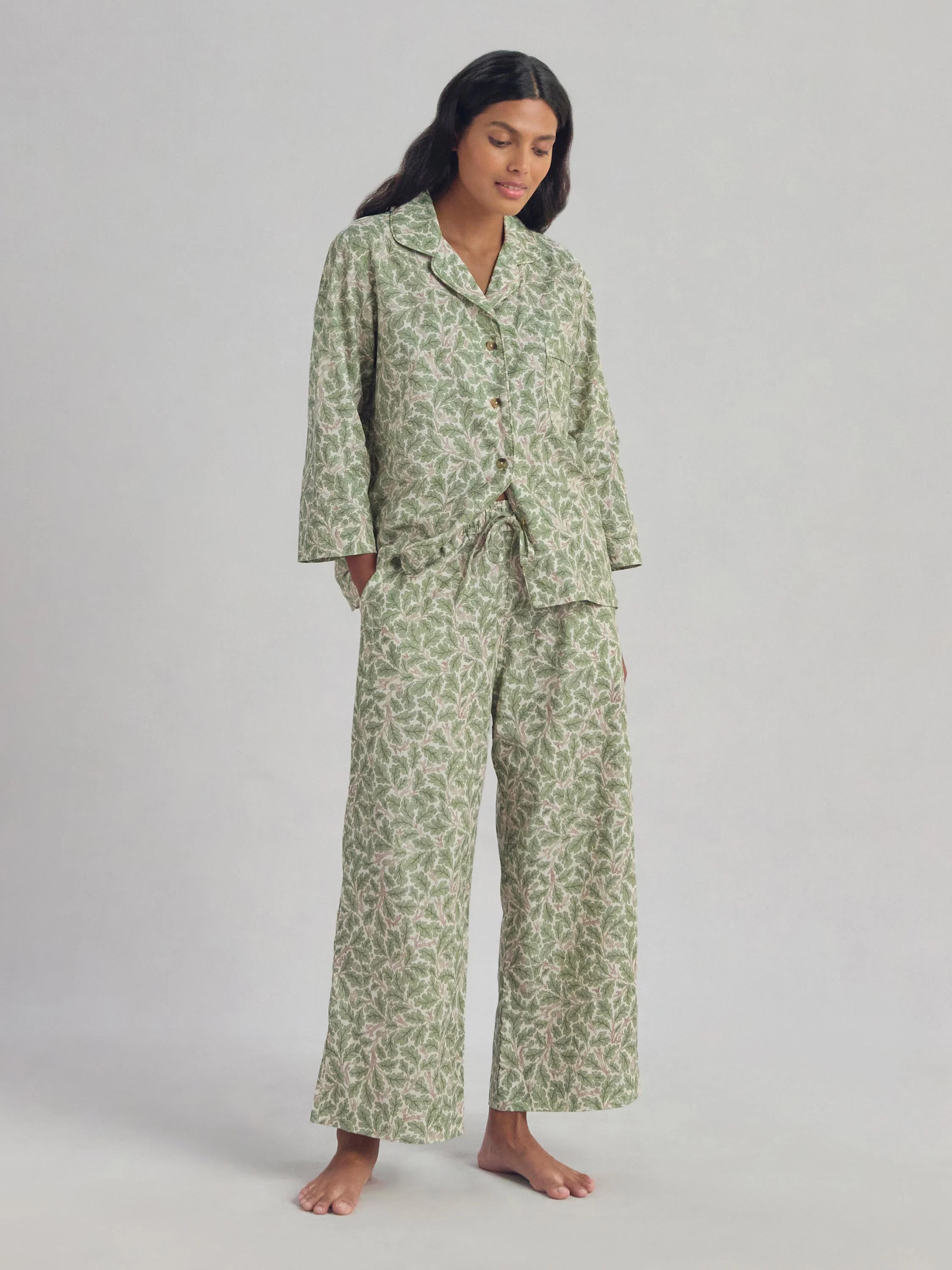 Official Leafy Arbour Oak Cotton Cropped Trouser Set Refined
