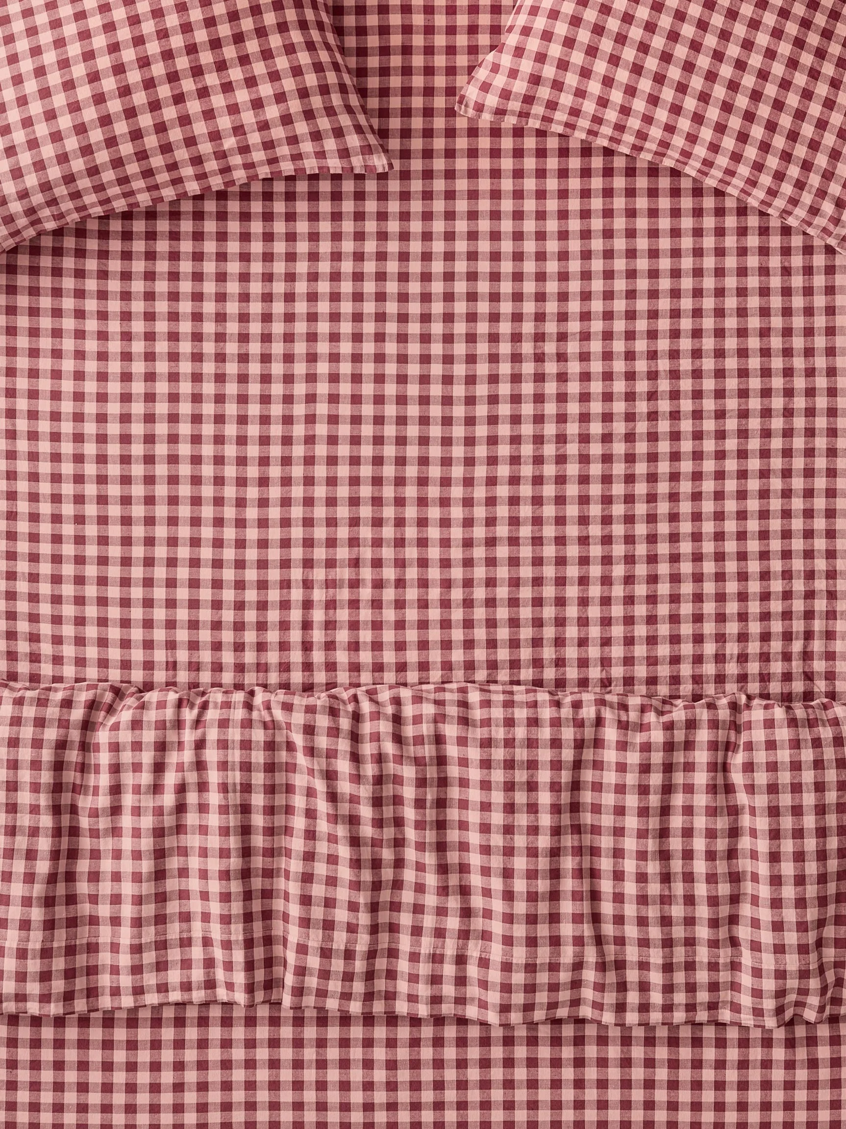 Casual Rhubarb Rose Pembroke Gingham Linen Blend Fitted Sheet Quality