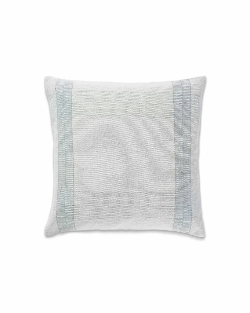 Breathable Villa Square Decorative Pillow Responsible