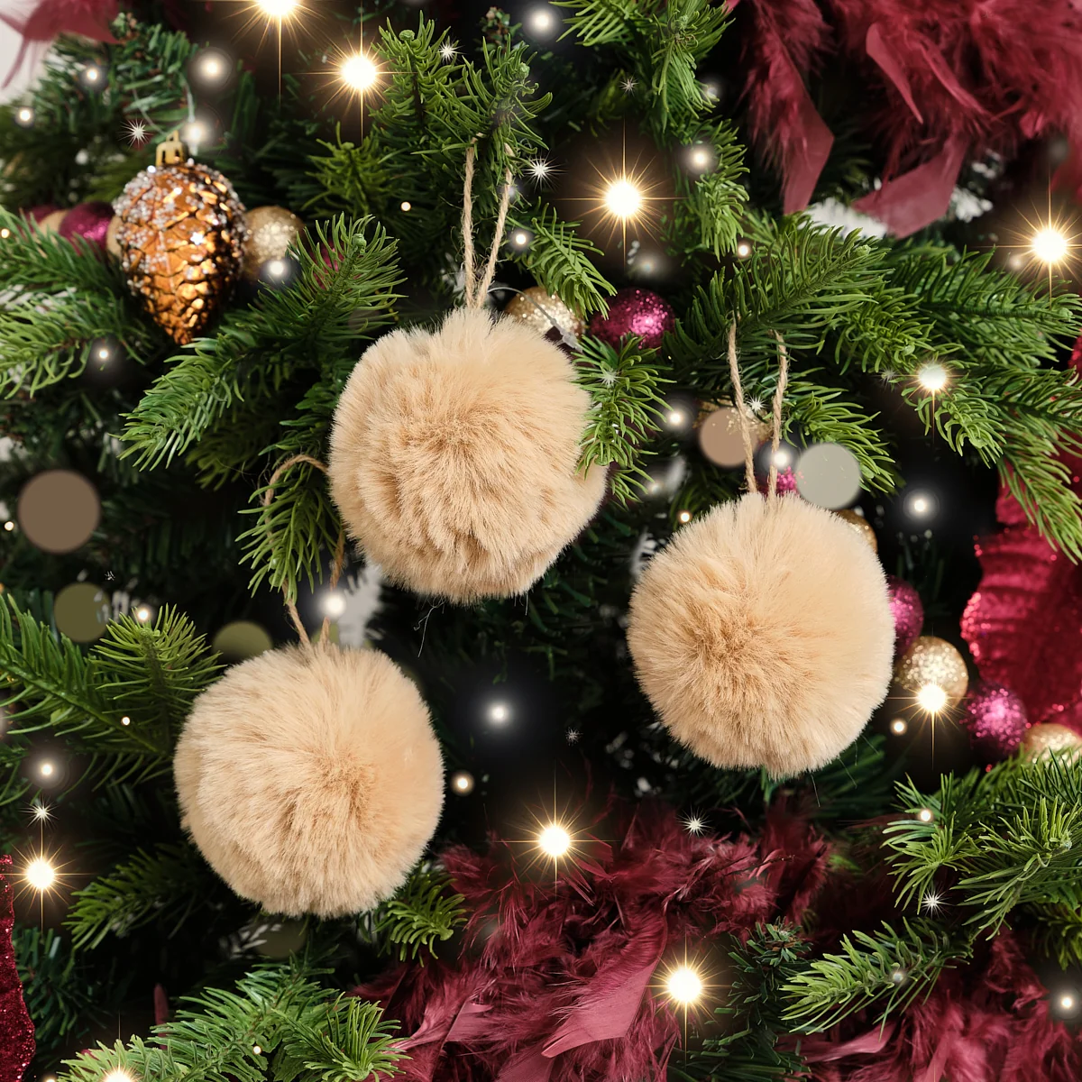 Top-Quality Set of 3 Small Beige Faux Fur Baubles – 7.5cm Traditional