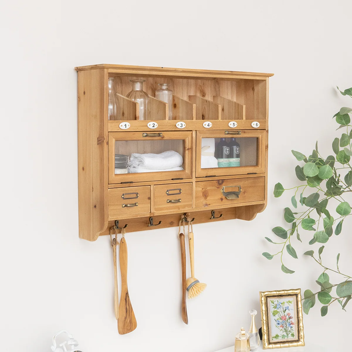 Expertly Made Wooden Wall Mounted Cupboard with hooks World-Class