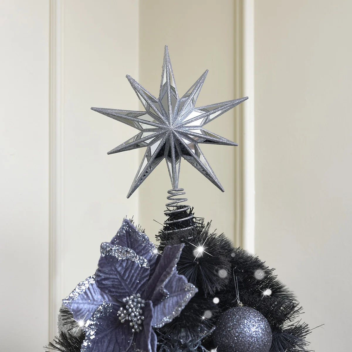Powerful Silver Mirrored Star Tree Topper – 31cm Trendy