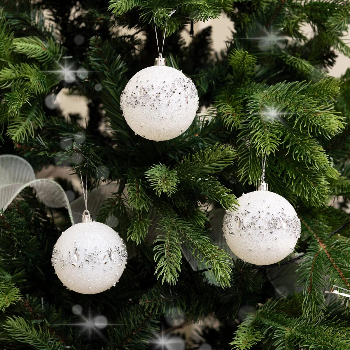 Exclusive Set of 3 White Glitter Silver Jewel Baubles – 9cm Stylish