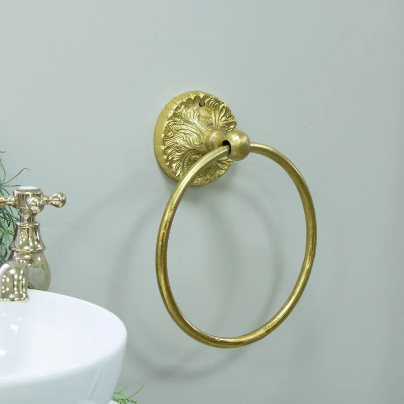 Innovative Luxe Gold Ring Towel Holder Professional