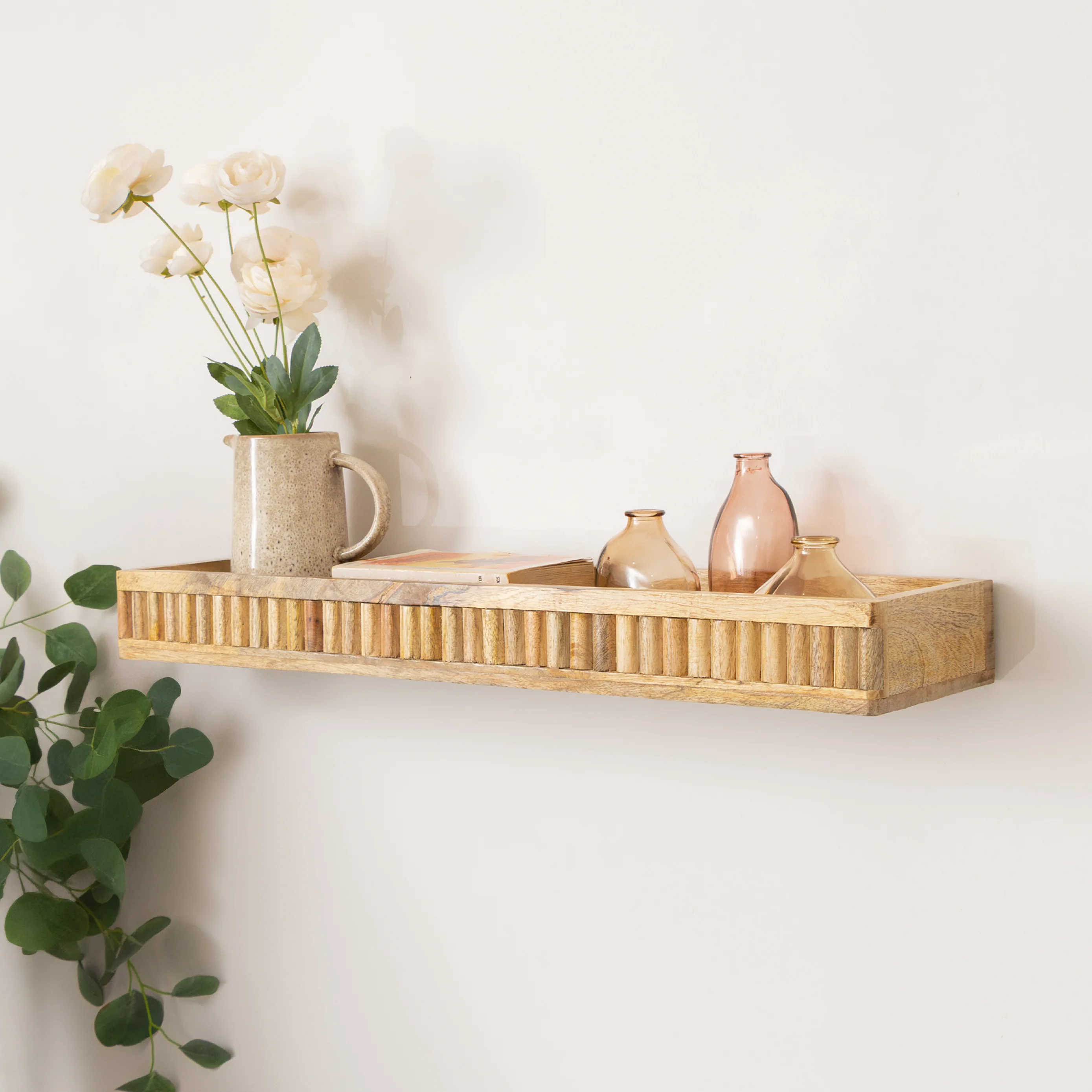 Fine Mango Wood Fluted Wooden Wall Shelf – 70cm Expertly Made