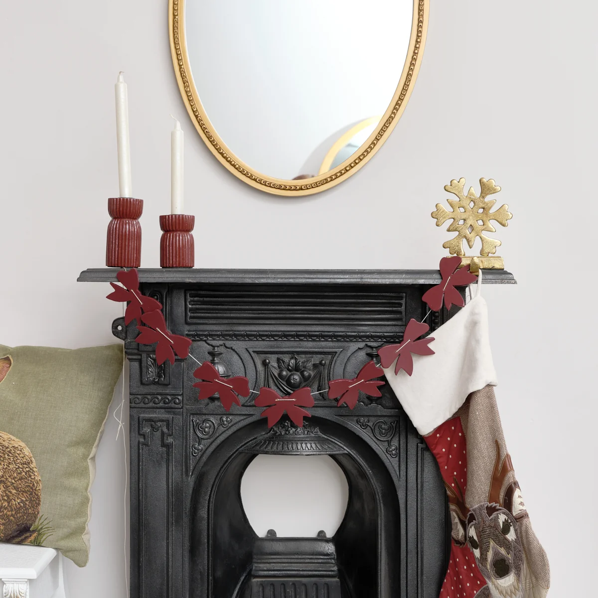 Trendy Distressed Dark Red Wooden Bow Garland - 120cm 1.2m 47.2' Efficient