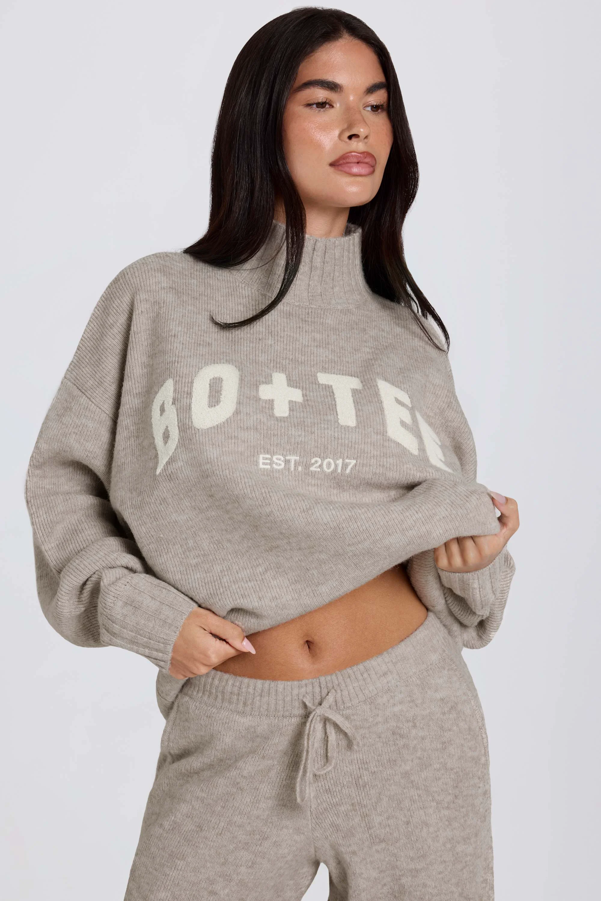 World-Class Soft Knit Oversized Jumper in Oatmeal Premium