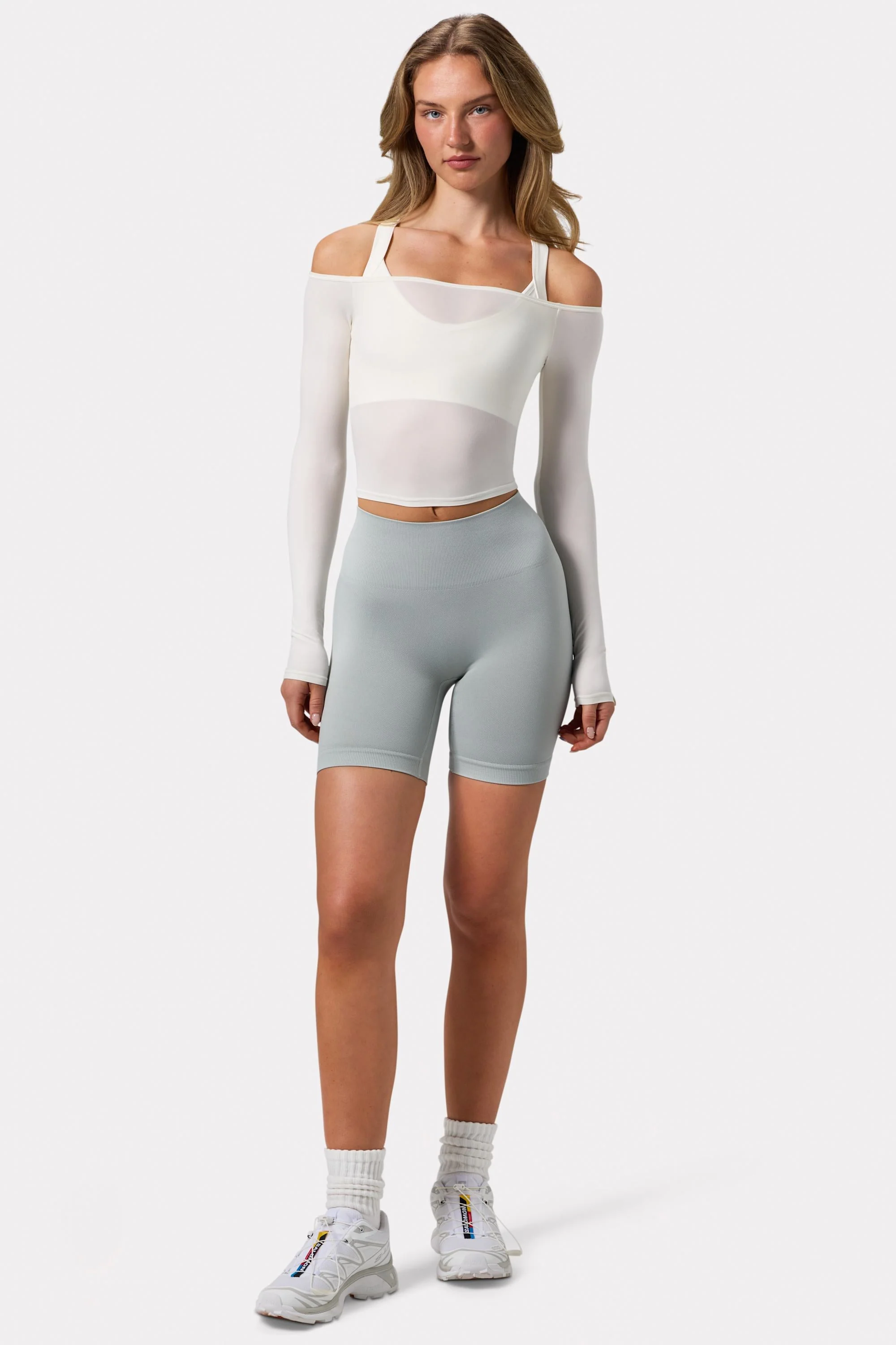 Solid Super Sculpt Seamless Biker Shorts in Grey Relaxed