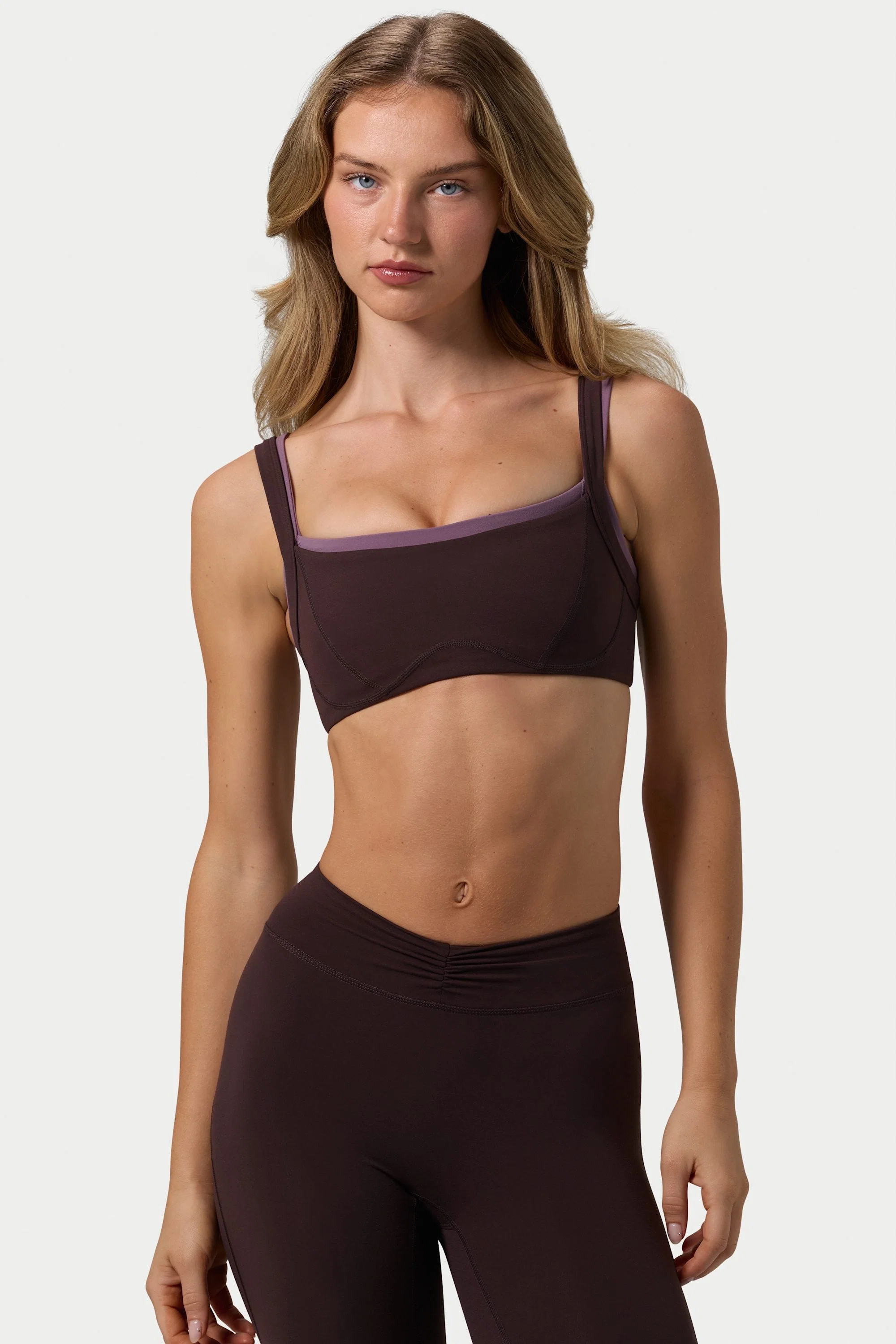 Minimalist Soft Active Seam-Detail Sports Bra in Espresso Healthy