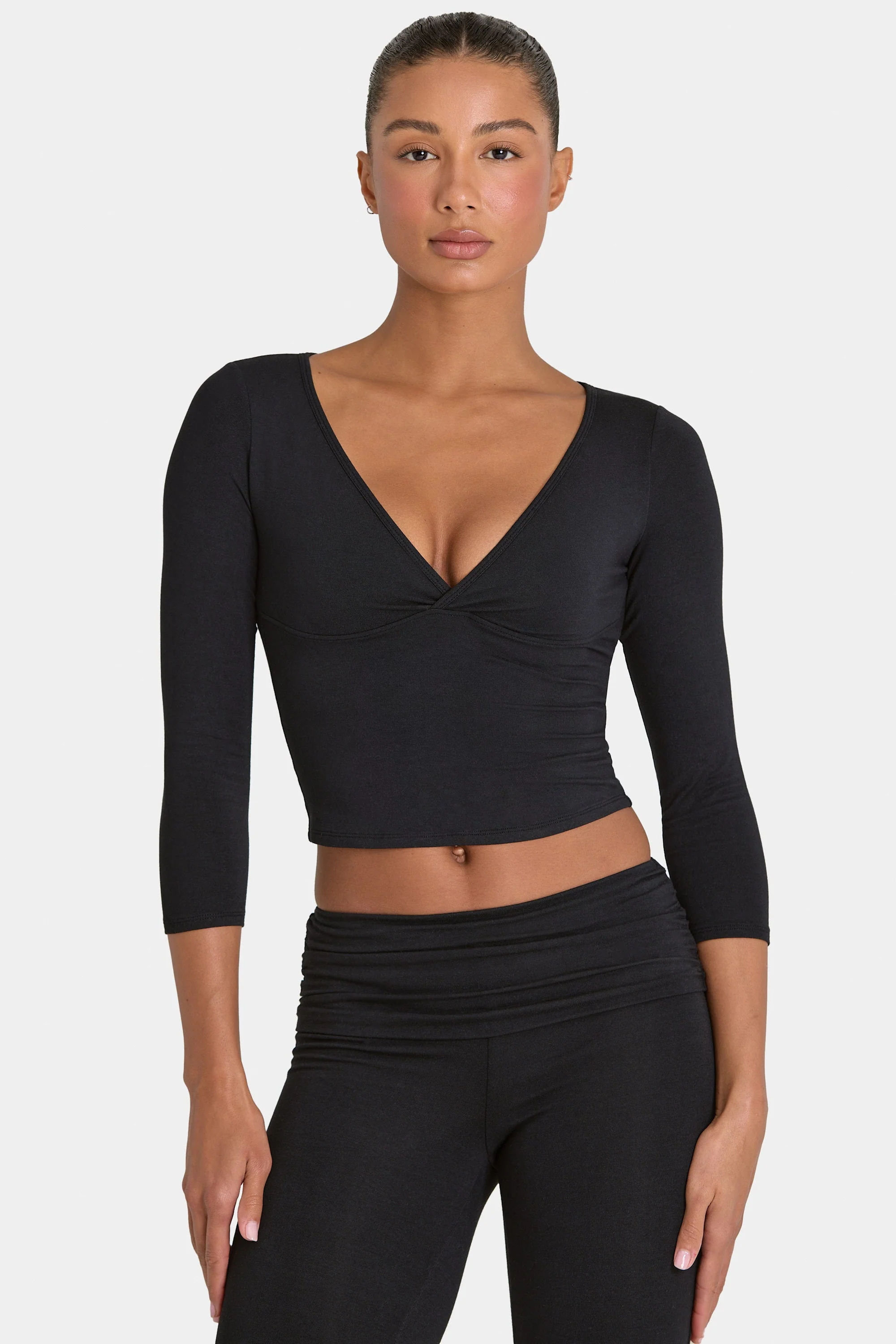 Premium ButterCloud™ 3 4 Sleeve Top in Black High-End