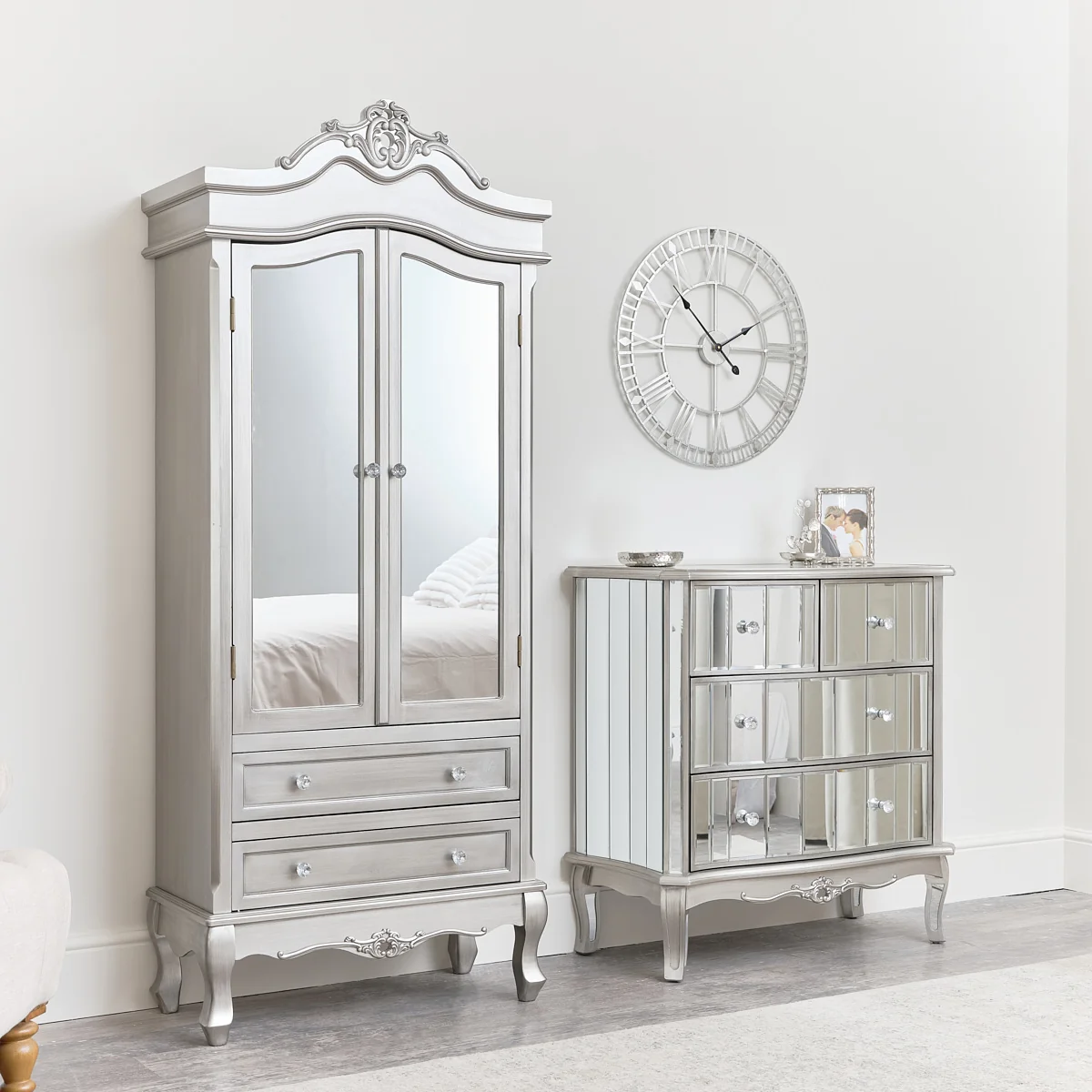 Comfortable Mirrored Closet Chest of Drawers – Tiffany Range Safe
