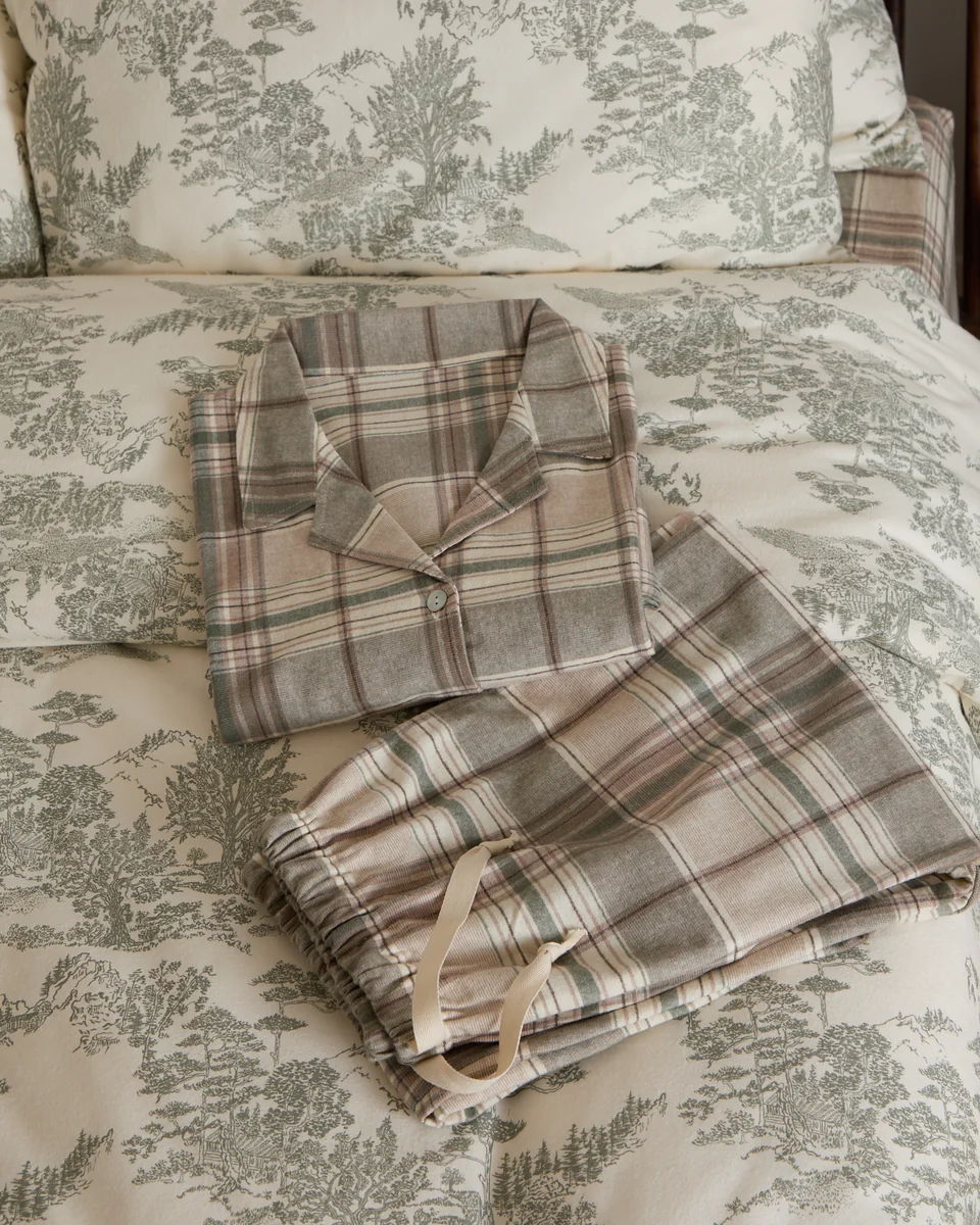 Prestigious Foxford Eve Tartan Flannel Pyjama Set Proven