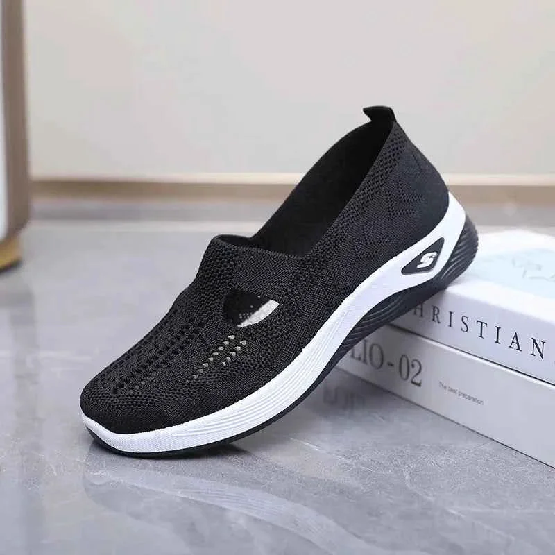 Reusable Black Slip-On Walking Shoes – Knit Upper Casual Sneakers with White Sole User-Friendly