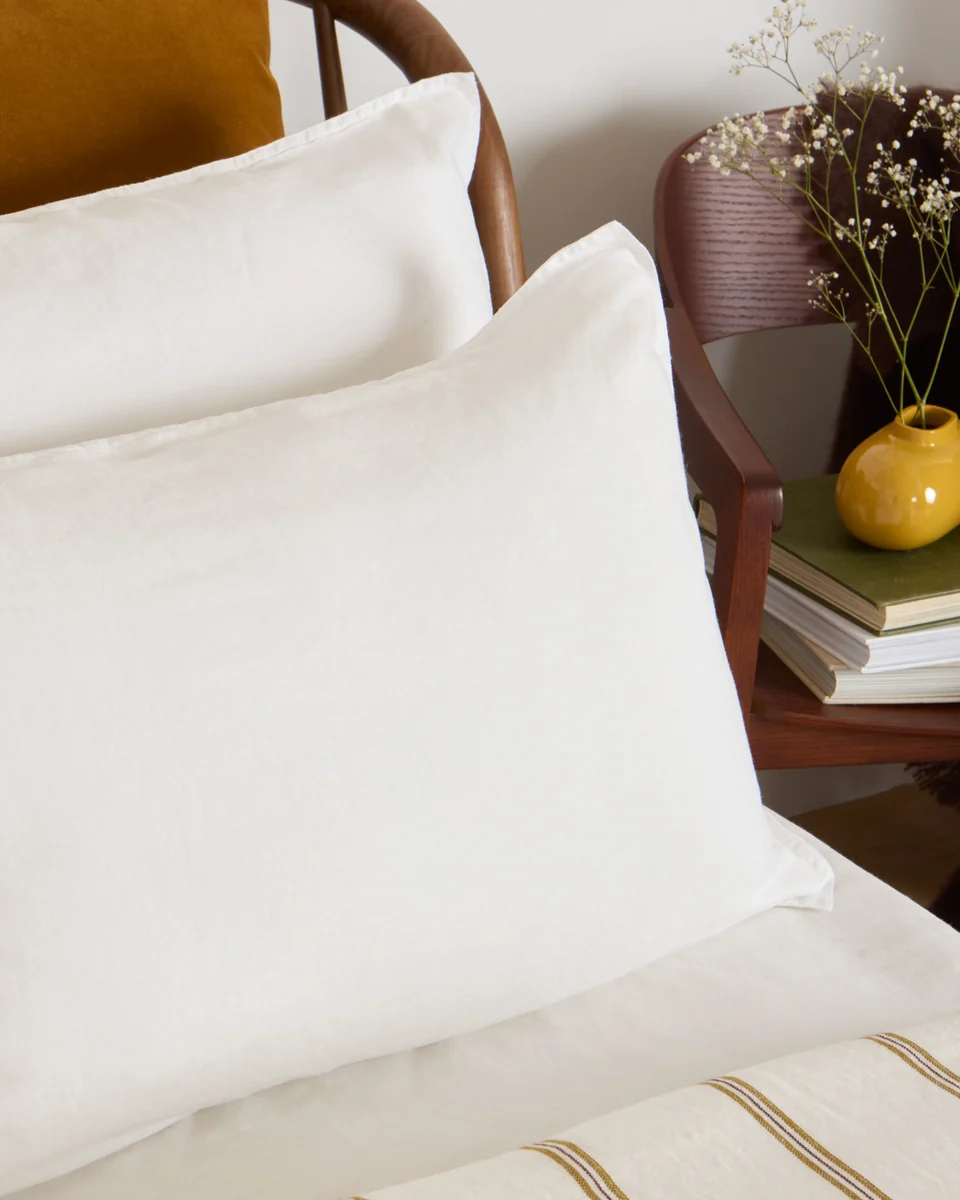 Powerful Foxford White Linen Blend Pillowcase Set Fine Crafted