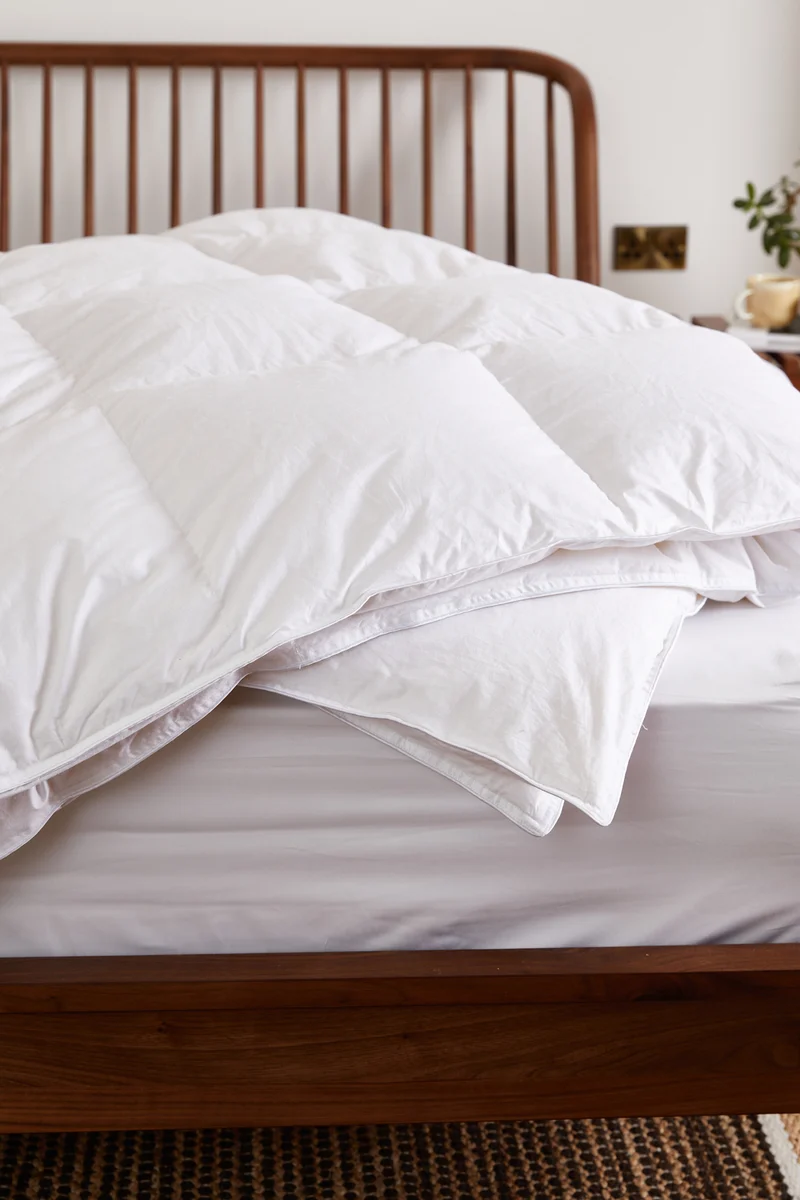 Green Foxford Cotton Microfibre Duvet – Double 13.5 Tog Professional