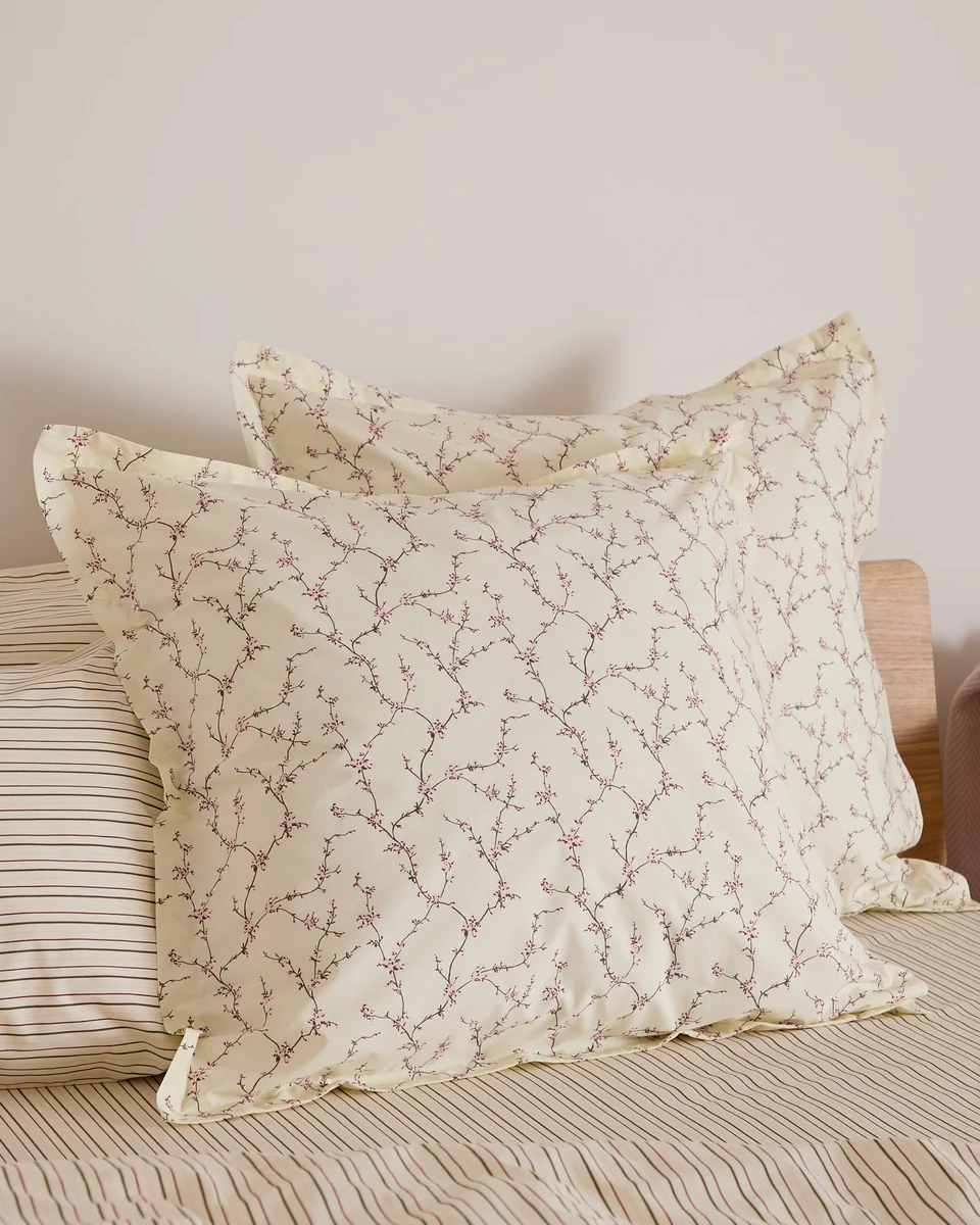 Durable Foxford Tess Square Oxford Pillowcase Green