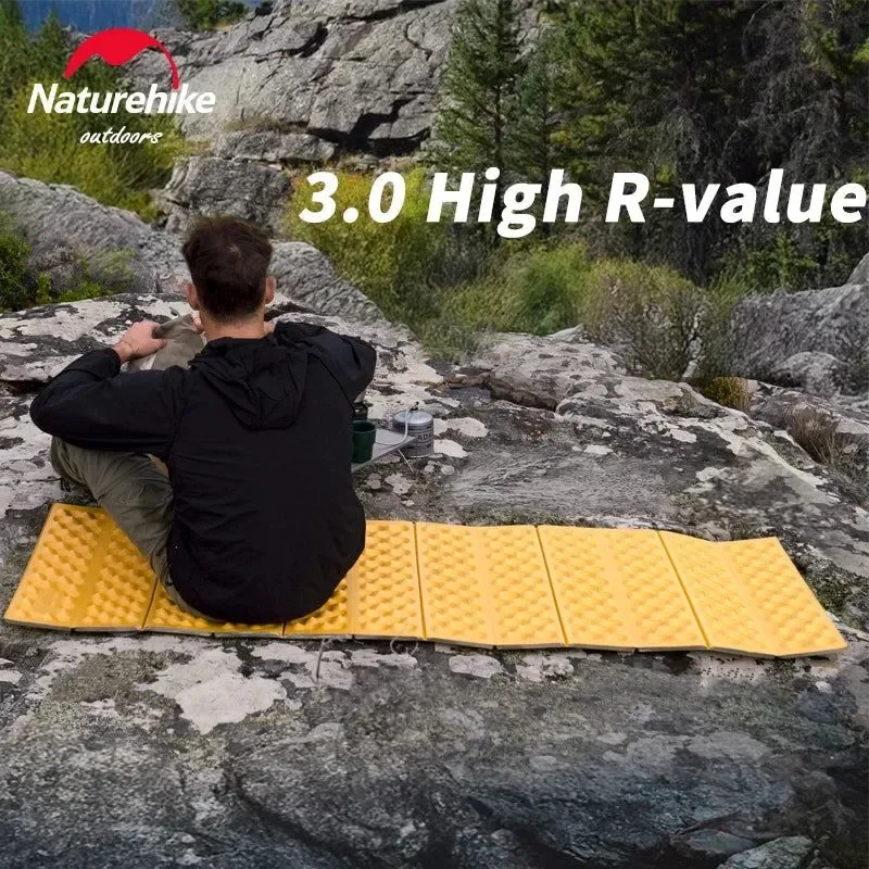 Luxury Colchoneta portátil para acampar colchón de espuma impermeable para senderismo picnic y viajes. Resistente a la humedad y ligero. Expertly Made