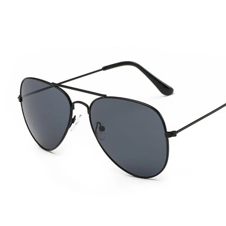 Sustainable Classic Aviator Metal Sunglasses Fast