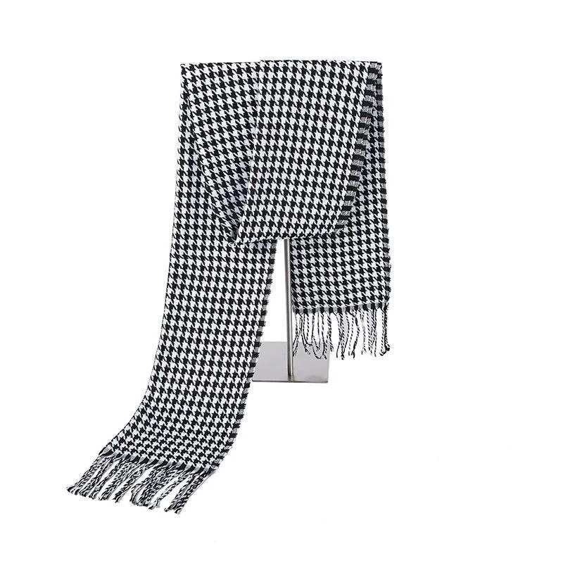 Exceptional Houndstooth Cashmere Wool Scarf High-Grade