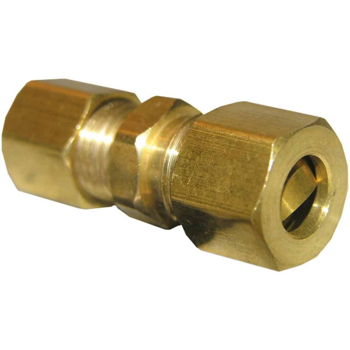 Crafted Lasco 1 4 In. x 1 4 In. Brass Compression Union Excellent