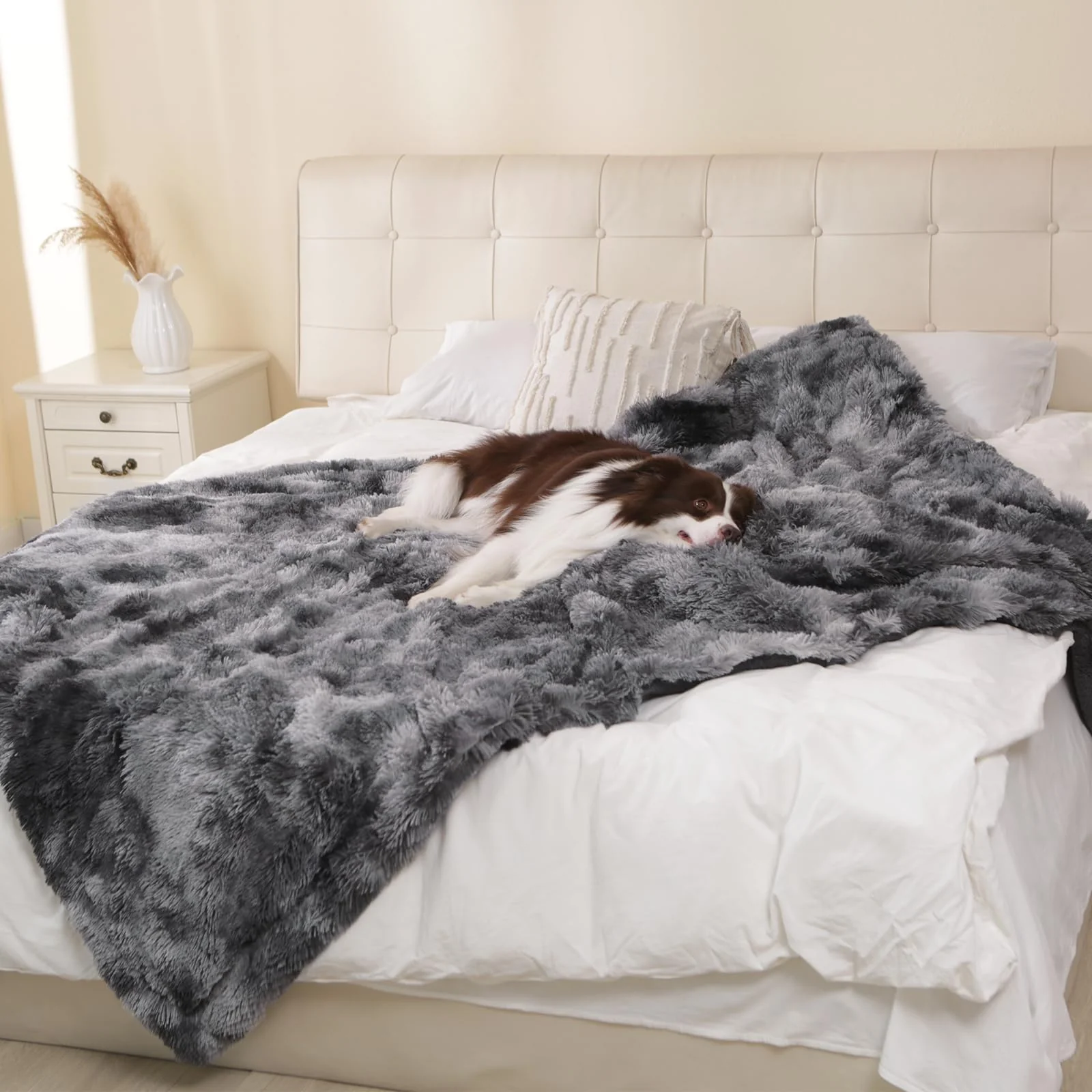 Carefully Designed gogobunny Waterproof Dog Blanket for Large Dogs – Reversible Faux Fur 60×80 Tie-Dye Grey Furniture Protection Dependable