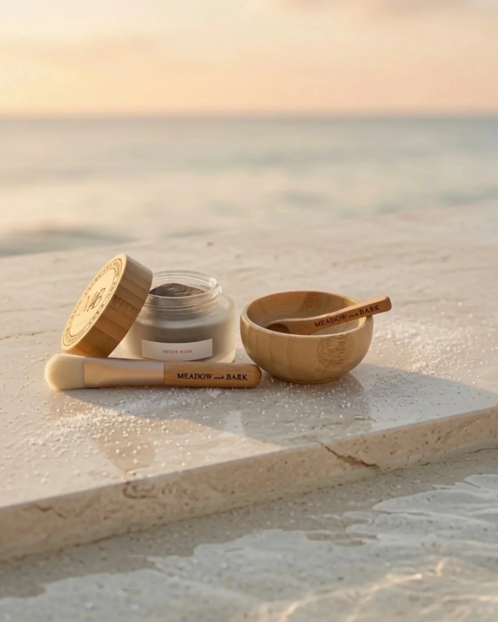 Smart Detox Mask and Bamboo Bowl Set Detailed
