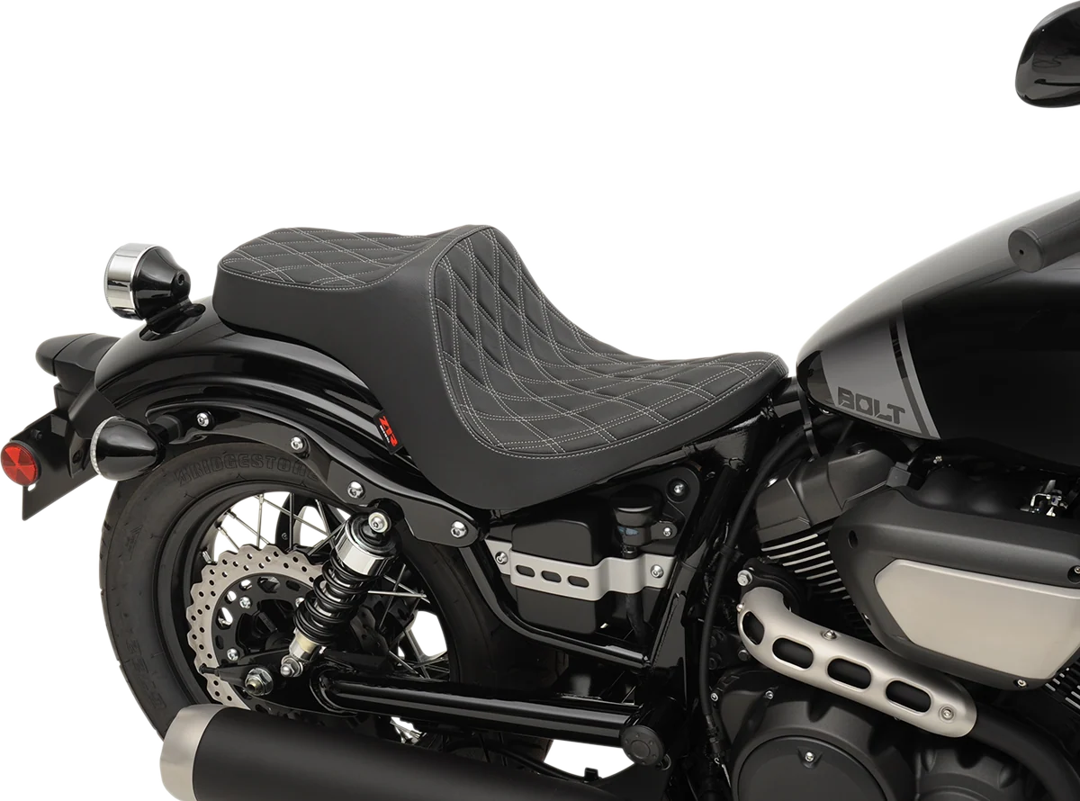 Traditional Z1R Predator III Seat – Diamond – Silver Stitching – Bolt 0810-2070 Eco-Friendly